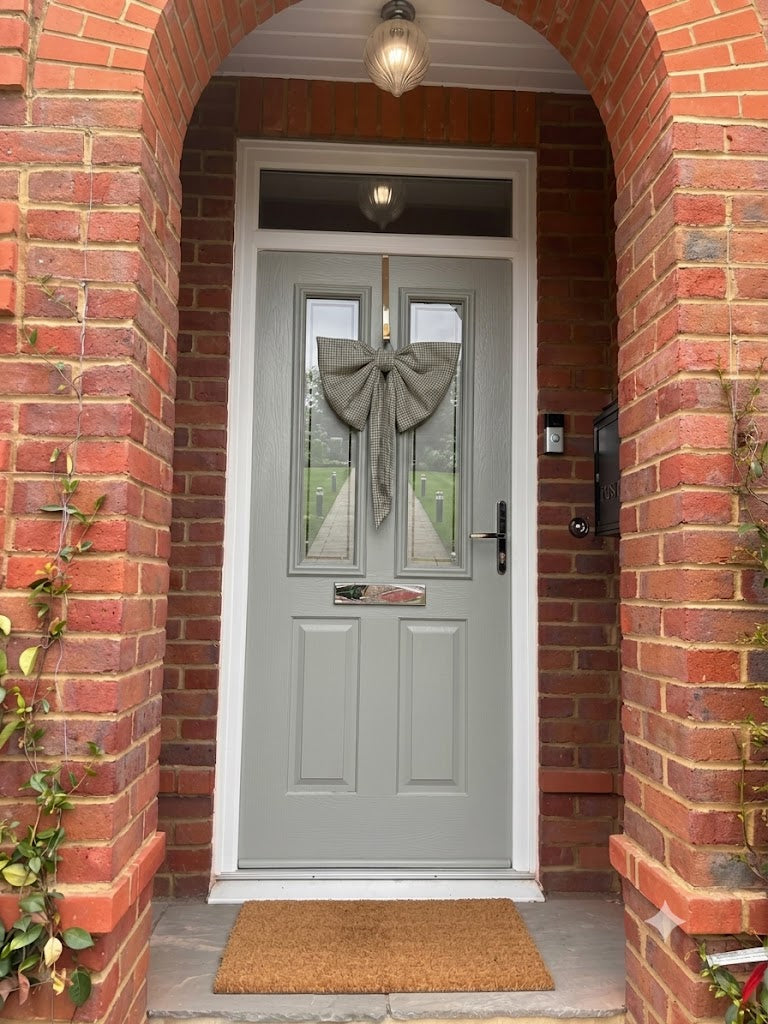 Door Bow